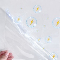Feuille protectrice murale en papier adhésif statique transparent réutilisable, résistante à l'huile et imperméable pour les surfaces de cuisinières et d'armoires de cuisine