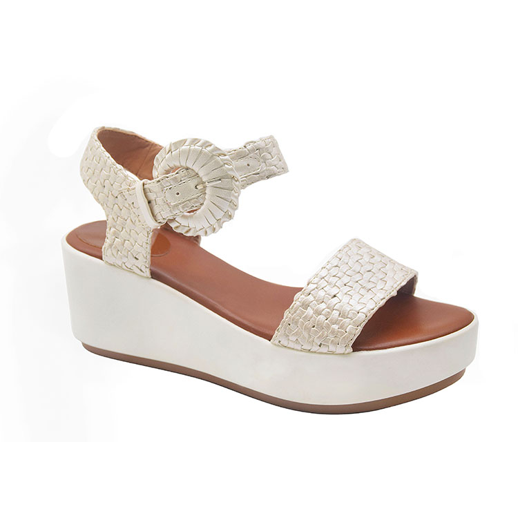 Новое поступление; Женские босоножки на танкетке