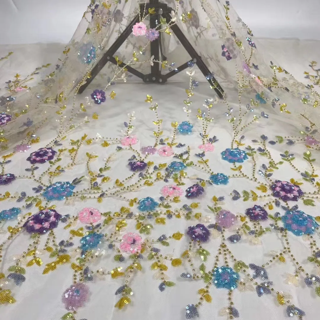 Tessuto di pizzo con perline di strass di cristallo con ricamo 3D di paillettes di lusso da sposa multicolore di alta qualità per il matrimonio