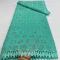 Tissu en tulle ajouré brodé de dentelle de chiffon et de strass pour robe de soirée haut de gamme