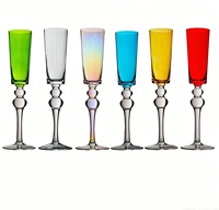 Verre à vin rouge rétro perlé à pied, Flûte à champagne, Verre à vin coloré à pied haut et nervuré verticalement pour table de mariage et de fête