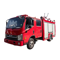 Nouveau camion de pompiers d'intervention d'urgence 4x2 avec lance d'incendie, capacité du réservoir <3000L, norme d'émission Euro 3, moteur diesel, hauteur de travail 30-65M