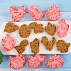 Set di 8 Stampi per Biscotti 3D a Forma di Veicoli da Costruzione, per Bambini, Ramadan e San Valentino - Product Image 4