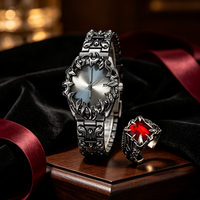 Montre à griffes Hétérosexuelle Style Alabaster Rétro Y2K Montres Européennes et Américaines avec Anneau Forme Spéciale Montres Niche Avancées Tendance Ins