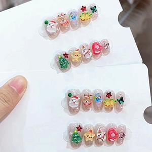 <span class=keywords><strong>Uñas</strong></span> postizas acrílicas hechas a mano largas navideñas de lujo con accesorios de diamantes de imitación Prensa de alta calidad en las <span class=keywords><strong>uñas</strong></span> Diseño elegante - Product Image 4