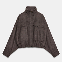 Blouson bomber en tweed à carreaux personnalisé à col montant et poches plaquées pour femmes