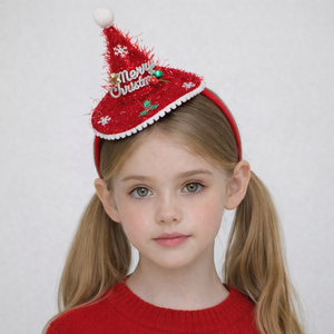 Diadema de gorro de Papá Noel navideño con letras de Feliz Navidad en oropel rojo y mini gorro con astas, para niños, fiesta de Navidad, venta al por mayor - Product Image 3