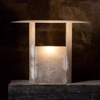 Lampe de table en albâtre espagnol importé, lampe design moderne et minimaliste pour appartement de présentation, hôtel et gîte
