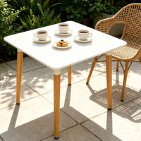 Table multifonctionnelle pour petit espace, plateau blanc lisse, pieds en bois robustes, table à manger simple et moderne pour la maison, pour manger, travailler, lire