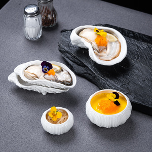 Plat à huîtres en céramique pour hôtels Tasse à gall de mer de forme spéciale pour restaurants Assiettes à collation directes aux œufs en céramique de style japonais - Product Image 2