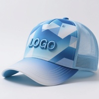 Gorra Trucker Roja de Malla con Logotipo Bordado en Bloques de Color, Ajustable, Unisex, Casual, para Primavera/Verano, Diseño de 6 Paneles