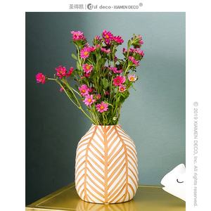 <span class=keywords><strong>Grand</strong></span> <span class=keywords><strong>vase</strong></span> en céramique ligne nordique, art créatif, décoration pour la maison - Product Image 2