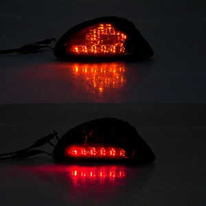 YongJin fabricant <span class=keywords><strong>prix</strong></span> haute luminosité clignotant arrière feu arrière feu stop pour <span class=keywords><strong>vespa</strong></span> scooter LX - Product Image 4