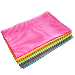 Chiffon de nettoyage en microfibre super absorbant et à séchage rapide, 42x68cm Chiffon de nettoyage en microfibre super absorbant et à séchage rapide - Product Image 1
