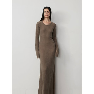 Abito Lungo in Lana con Bordi Grezzi e Effetto Drappeggiato, Vestibilità Slim - Product Image 1