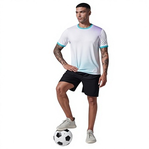 Camiseta transpirable de verano para hombre, camiseta deportiva para correr, camiseta de manga corta informal con cuello redondo, camiseta extragrande. - Product Image 1