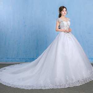 Nuevo Vestido de Novia Bohemio Real con Cuello Redondo, Encaje, Cola Capilla, Patrón Fino, Tallas Grandes y Estándar, Silueta en A - Product Image 1