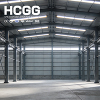 Structure en acier préfabriquée sur mesure pour abri d'élevage, bâtiment d'entrepôt agricole personnalisé pour bétail et volailles, installation rapide