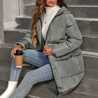 Nouvelle doudoune matelassée à capuche ample pour femme, en polyester épais, grande taille, mi-longue, décontractée, avec fermeture éclair – Collection Hiver 2026
