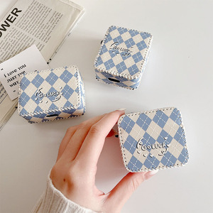 Étui de protection tendance de luxe en PU imperméable à motif Argyle, anti-perte, avec coutures faites à la main, pour écouteurs (compatible avec tous les modèles) - Product Image 3