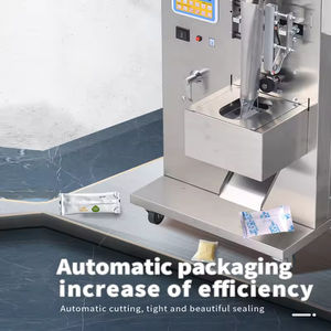 Fleur à base de plantes viande séchée figues séchées champignon collations fragiles Mini cuillère vis remplissage emballage Machine d'emballage automatique - Product Image 5