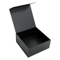 Caja Plegable de Lujo para Camisetas, Negra, Acabado Mate, Cartón con Impresión en Dorado, Empaque Artístico de Lujo para Ropa, Logotipo Personalizado