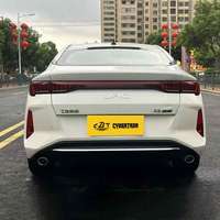 JAC J7 Auto Usado 2023 1.5T CVT Edición Premium Menos de Tres Años Autos de Segunda Mano Chinos a Bajo Precio Sedán con Volante a la Izquierda JAC A5 PLUS