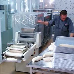 Machine à façonner le pain pour <span class=keywords><strong>boulangerie</strong></span> commerciale, mini-machine à pain long, machine à façonner la pâte à pain, machine à faire du pain, <span class=keywords><strong>prix</strong></span> - Product Image 3