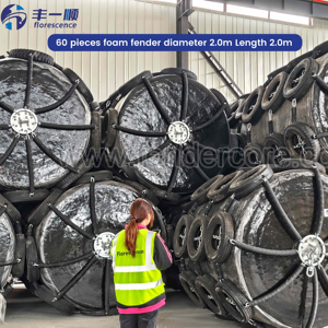 Defensa de Espuma Duradera para Protección de Embarcaciones con Material EVA y Manguera para Uso en Muelles - Product Image 3