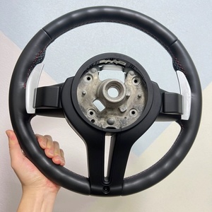 Volante de Cuero para Auto <span class=keywords><strong>BMW</strong></span> F30 F10 F15 F36 F20 F22 F25 F32 M3 M5 E46 E60 E70 E90 E91 M Sports, Disponible en Stock - Product Image 2