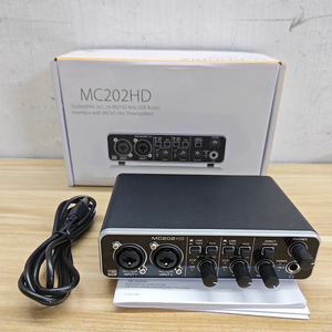 ประสิทธิภาพสูงสำหรับการ์ดเสียงภายนอก USB รุ่น UMC202HD สำหรับการถ่ายทอดสด การบันทึกเสียงร้อง การผลิตดนตรีวงดนตรี - Product Image 1