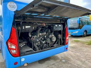 Autobús Turístico Diésel <span class=keywords><strong>Higer</strong></span> de 11m y 49 Asientos, Conducción Izquierda, Eficiente en Consumo de Combustible, Conforme a la Norma China VI, para el Mercado Africano, Abril 2023 - Product Image 6