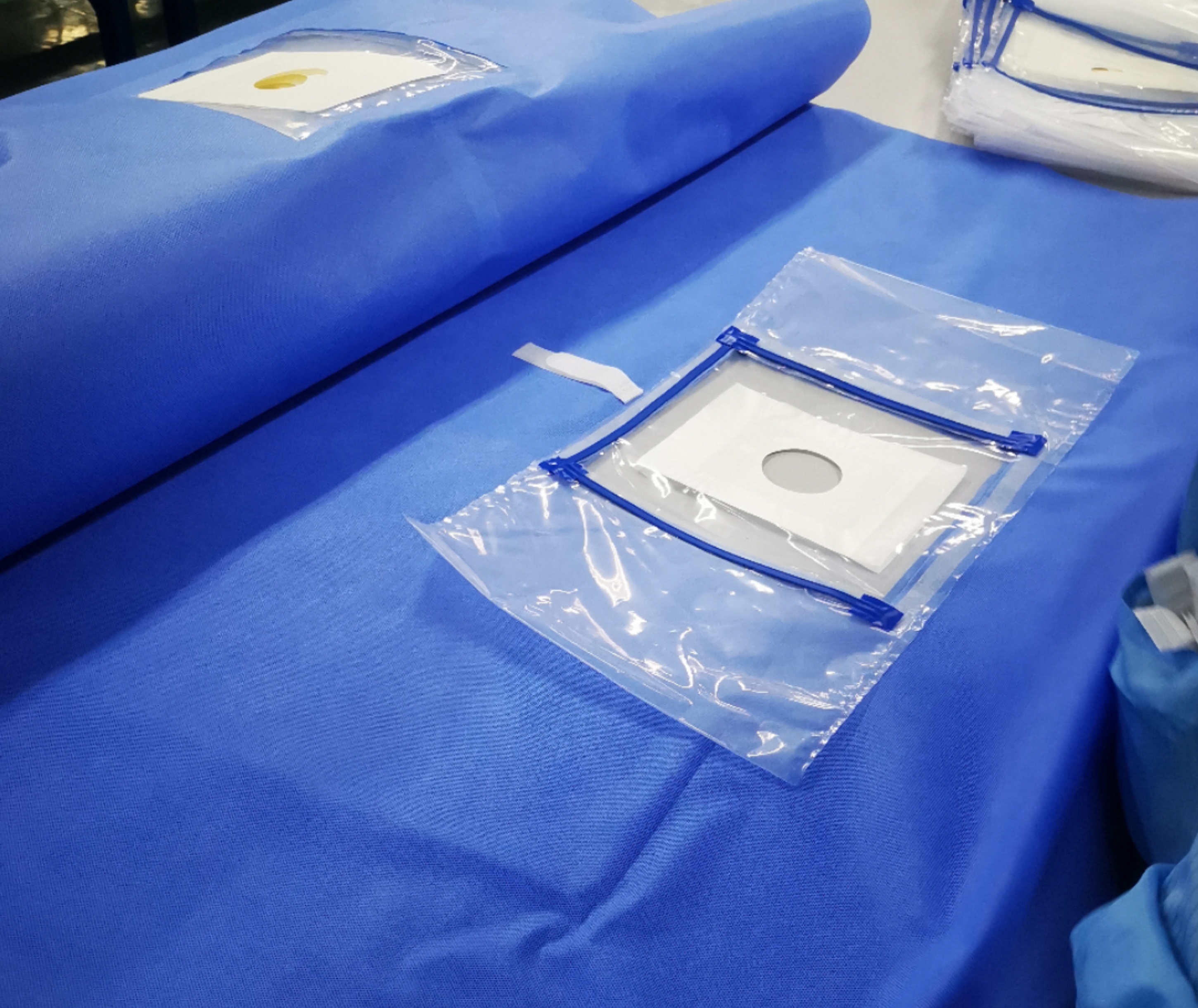 SMS Ophthalmic Drape With Pouch ISO FDA Disposable Eye Drape