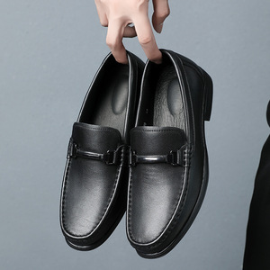 Mocassins en cuir pour hommes, bout rond, à enfiler, chaussures plates de bureau et de ville, toutes saisons, couleur unie, semelle extérieure en caoutchouc, cuir véritable - Product Image 2