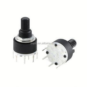 Interruptor de Banda Rotatoria ZOPRO RS16 2909256 de Material Estándar de 16 mm, 2/1 Polos, 4-8 Posiciones, Longitud del Eje de 15 mm, Clasificación IP67, 10 A, 30 V - Product Image 3