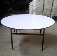 Tables pliantes rondes modernes à vendre pour salon, salle à manger, chambre à coucher, hôtels, restaurants en plein air, mariages et événements