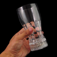 Vente en gros de gobelets en verre LED lumineux de haute qualité, gobelets clignotants pour les fêtes, décoration de fête, fournitures pour bar