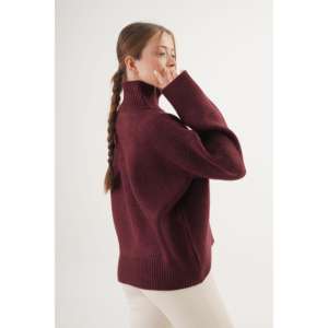 Suéter de punto color borgoña con cuello medio alto para mujer, informal, antipilling, 16 Gg, 420 gramos - Product Image 5