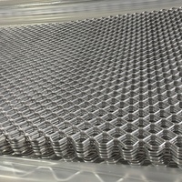 Grille en aluminium Amplimesh de fabrication industrielle pour portes et fenêtres