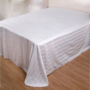 5 estrellas Hotel King Size Stripe <span class=keywords><strong>Funda</strong></span> nórdica Juegos <span class=keywords><strong>de</strong></span> <span class=keywords><strong>cama</strong></span> <span class=keywords><strong>de</strong></span> lino Juego <span class=keywords><strong>de</strong></span> <span class=keywords><strong>cama</strong></span> 4 piezas 100% algodón Sábana <span class=keywords><strong>de</strong></span> hotel - Product Image 4