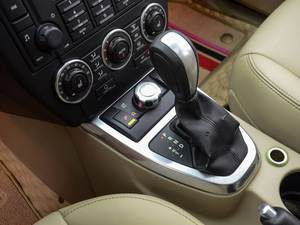 รถ SUV รุ่นพิเศษ HSE ร้านบูติกขายรถ<span class=keywords><strong>แลนด์</strong></span><span class=keywords><strong>โร</strong></span><span class=keywords><strong>เวอร์</strong></span><span class=keywords><strong>มือ</strong></span><span class=keywords><strong>สอง</strong></span>ฟรีแลนเดอร์2 2012-2015 3.2L - Product Image 5