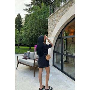 Robe chemise en lin noir Tilda avec ceinture personnalisée, style élégant vintage décontracté, haute qualité, taille unique et XS-6XL, motif uni - Product Image 1