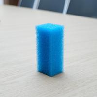 Éponge filtrante rectangulaire en PU sur mesure, mousse poreuse à cellules ouvertes pour la filtration de l'air industrielle et le traitement de l'eau