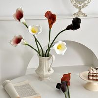 Bunga Calla Lily PU Artificial Grosir 67cm Ujung Melengkung Tangkai Tunggal Sentuhan Asli 4 Warna untuk Buket Pernikahan Dekorasi Rumah Perlengkapan Bunga