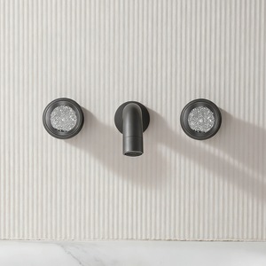Robinet mélangeur mural en laiton gris anthracite haut de gamme pour meuble de salle de bain, type encastré, anti-éclaboussures avec mousseur d'eau - Product Image 5