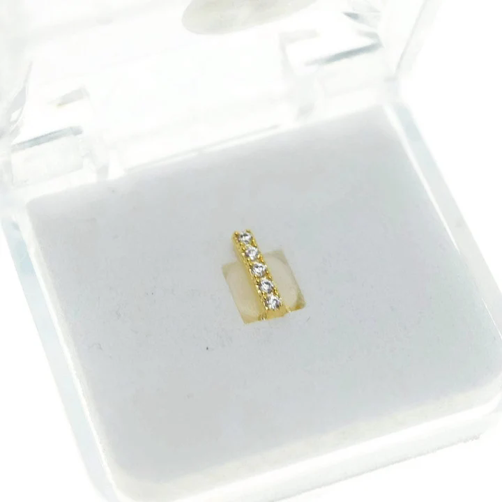 Remplisseur d'espace glacé solide doré