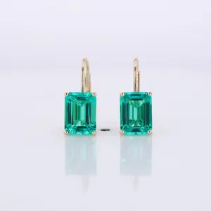 <span class=keywords><strong>Pendientes</strong></span> Clásicos de Oro de 10K con <span class=keywords><strong>Esmeraldas</strong></span> <span class=keywords><strong>Colombianas</strong></span> de Corte Esmeralda de 5*7-7*9mm - Product Image 1