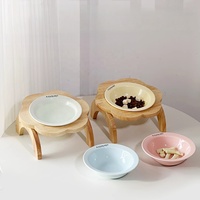 Gamelle en céramique peu profonde pour animaux de compagnie, design soucoupe volante, avec base en bois, pour la protection cervicale des chats et des chiens, pour une alimentation confortable