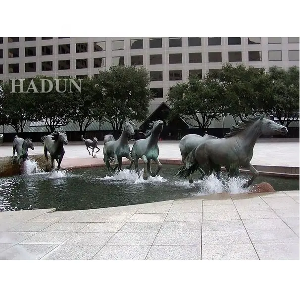 Бронзовая скульптура лошади удивительный фонтан Бегущих Лошадей для продажи