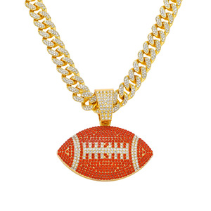 Collares con Colgante de Rugby Rojo Geométrico en Aleación Chapada en Oro y Plata, Estilo Hiphop, Personalizados para Hombre, Joyería de Moda - Product Image 6